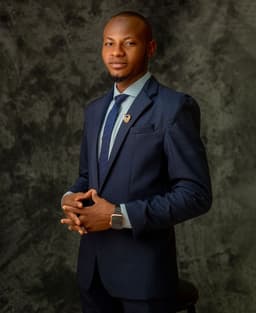 Pharmacist Al-ameen Umar